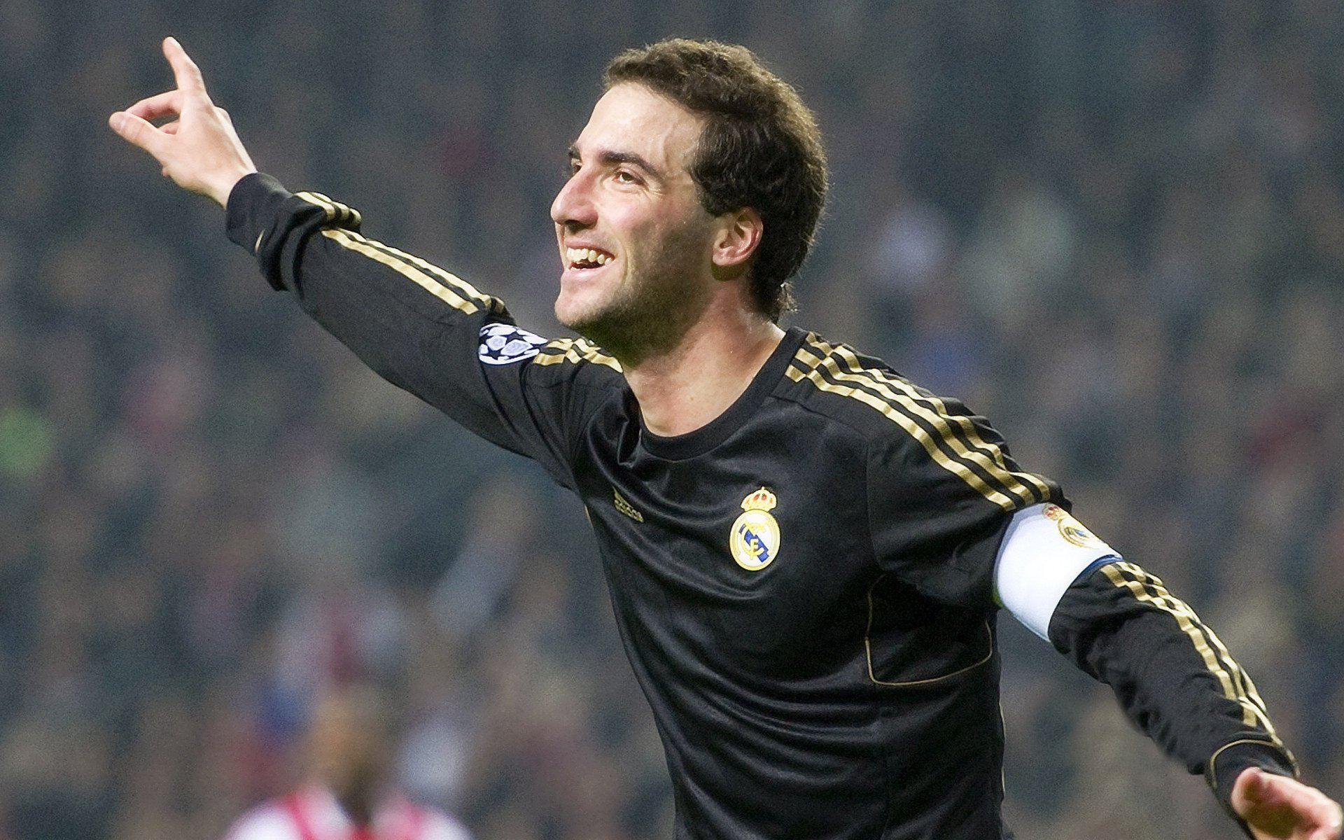 熊猫直播APP-基耶萨的火焰与翡翠岛的锁链，一场攻防美学的极致对话